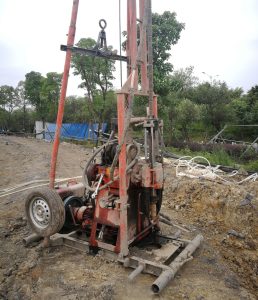 2015年9月四川成都地铁站点基坑支护施工工程案例